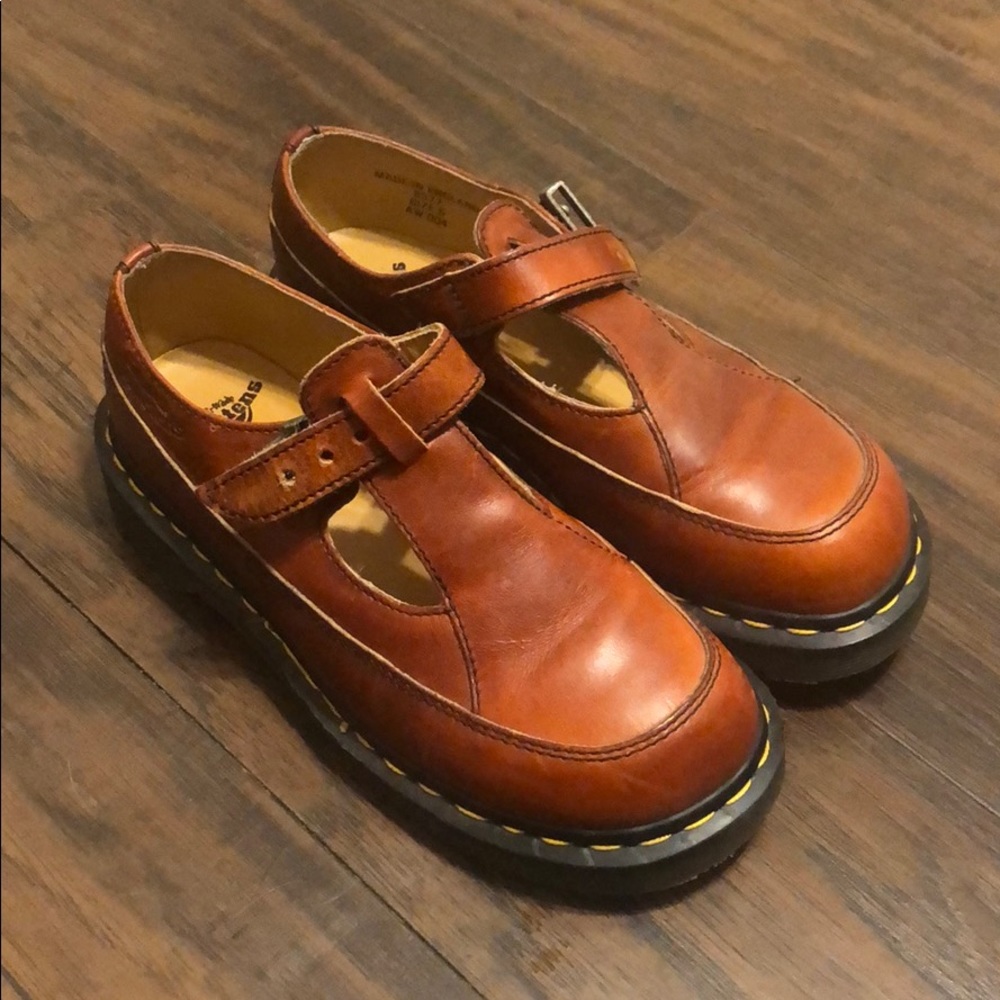 Doc Martens Mary Janes